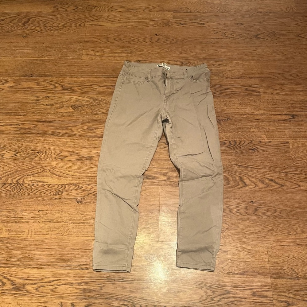 Artisan NY Tan Skinny Pants Versatile Cotton Blend